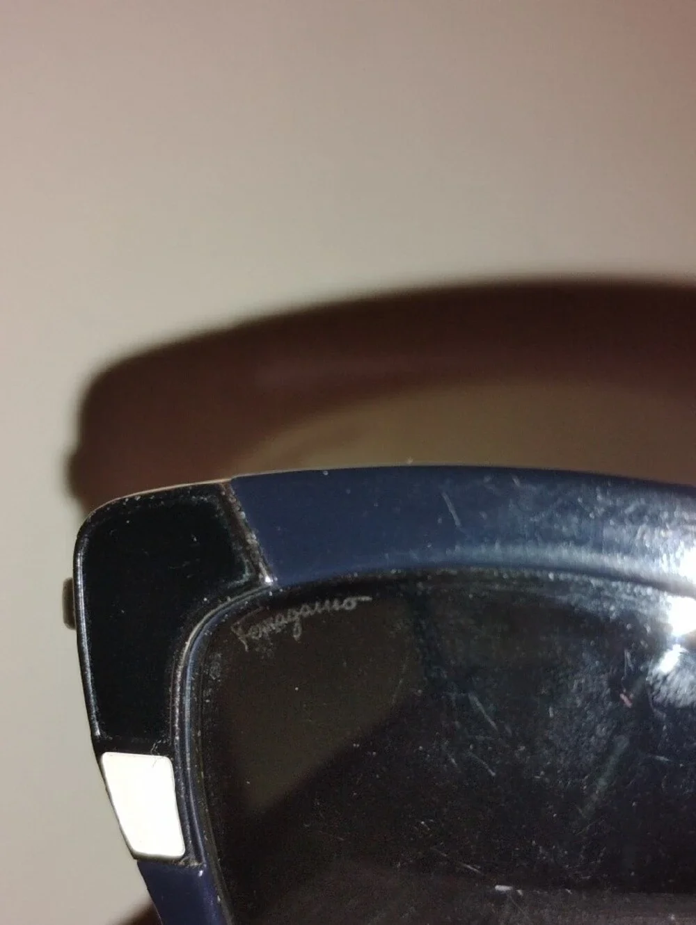 Salvatore Ferragamo Sf889s Sunglasses 057